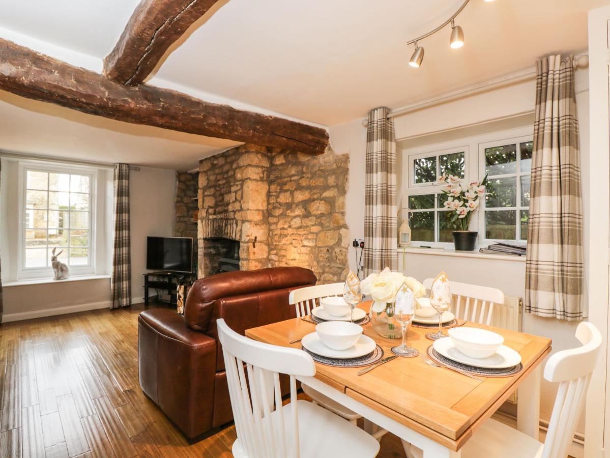 Barton Cottage Челтнъм Екстериор снимка